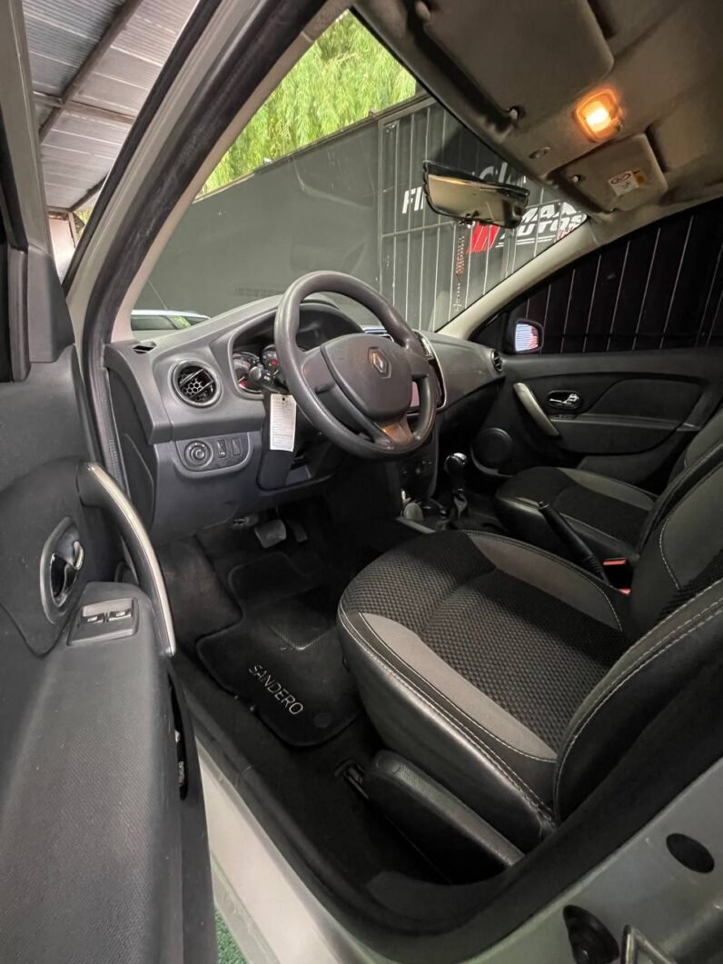 
								RENAULT SANDERO DYNAMIQUE AT 1.6 full									