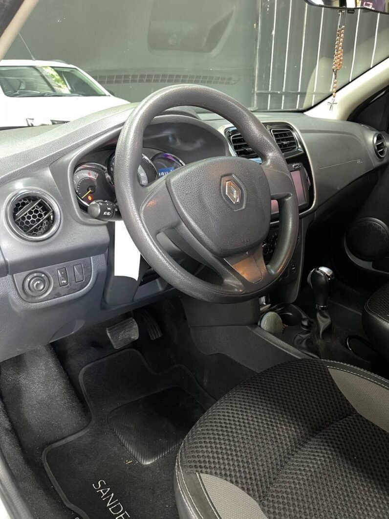 
								RENAULT SANDERO DYNAMIQUE AT 1.6 full									