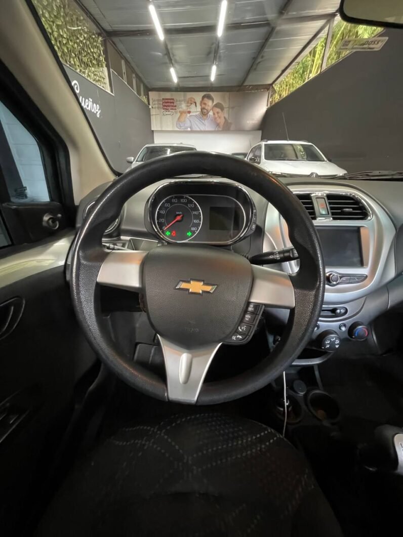 
								CHEVROLET BEAT LT SD MT 1.2 full									