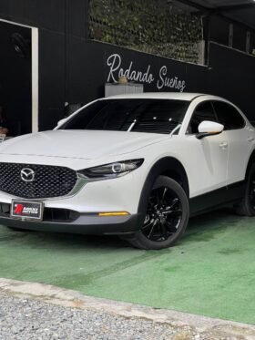 MAZDA CX30 TOURING AT 2.0 4X2
