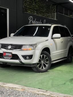 SUZUKI GRAND VITARA AT 2.4 4X4