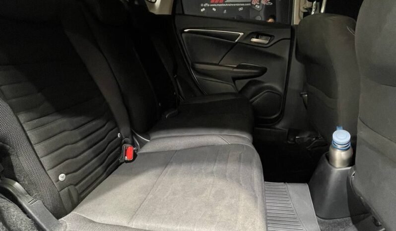 
								HONDA WR-V LX MT 1.5 full									