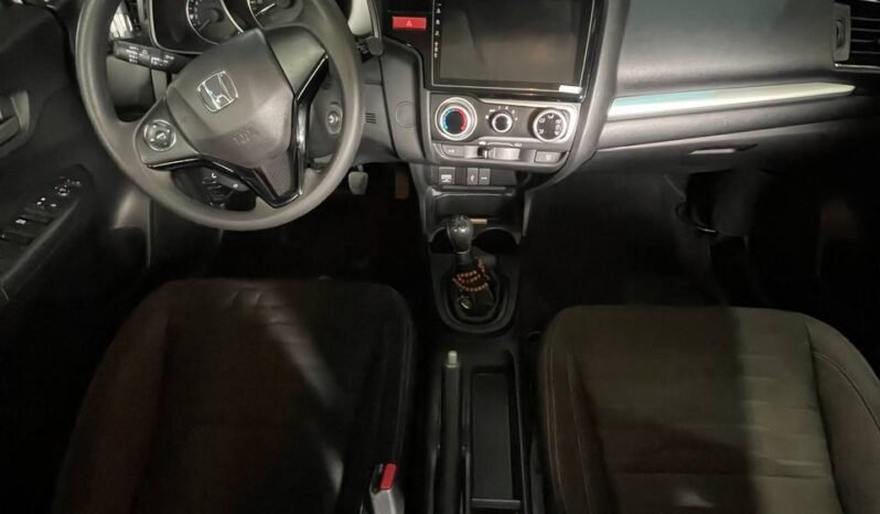 
								HONDA WR-V LX MT 1.5 full									