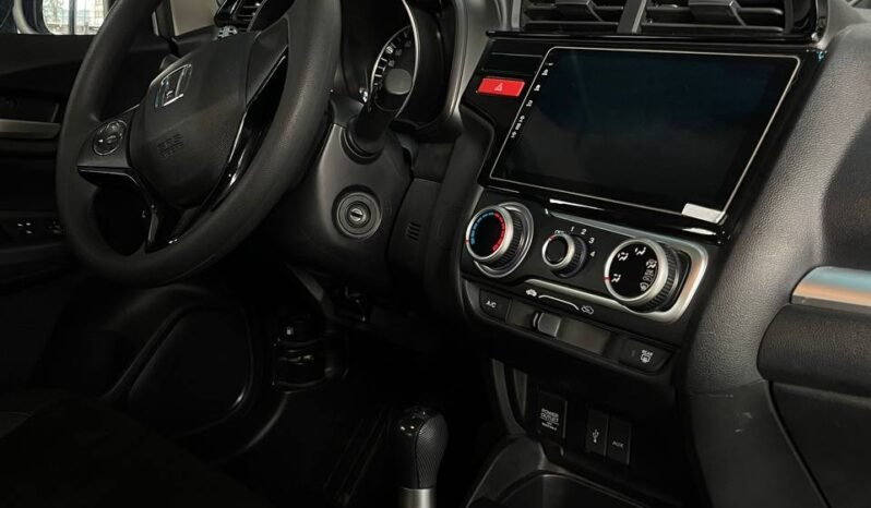 
								HONDA WR-V LX MT 1.5 full									