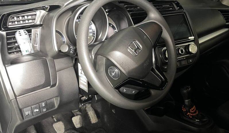 
								HONDA WR-V LX MT 1.5 full									