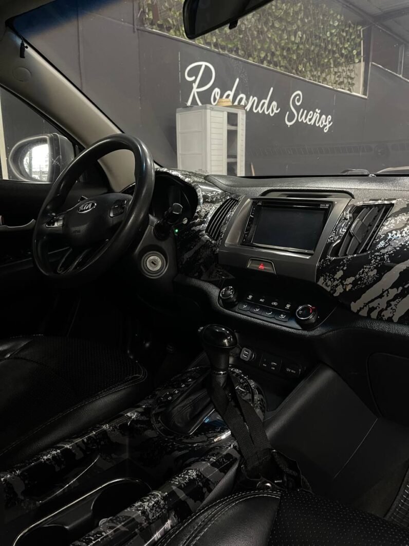 
								KIA NEW SPORTAGE LX AT 4X2  2.0 GASOLINA full									