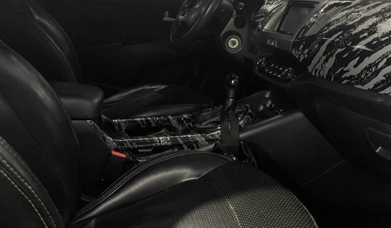 
								KIA NEW SPORTAGE LX AT 4X2  2.0 GASOLINA full									