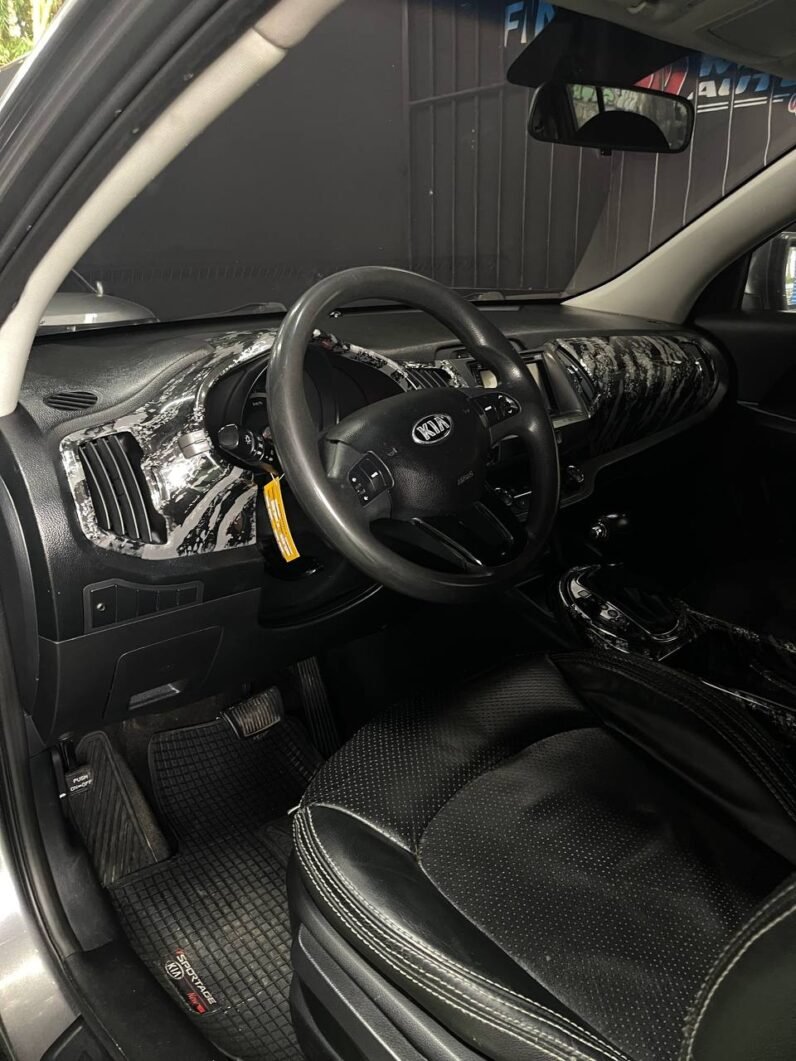 
								KIA NEW SPORTAGE LX AT 4X2  2.0 GASOLINA full									