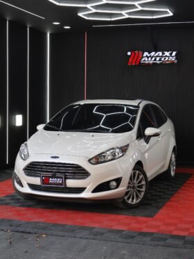 FORD FIESTA TITANIUM AT 1.6