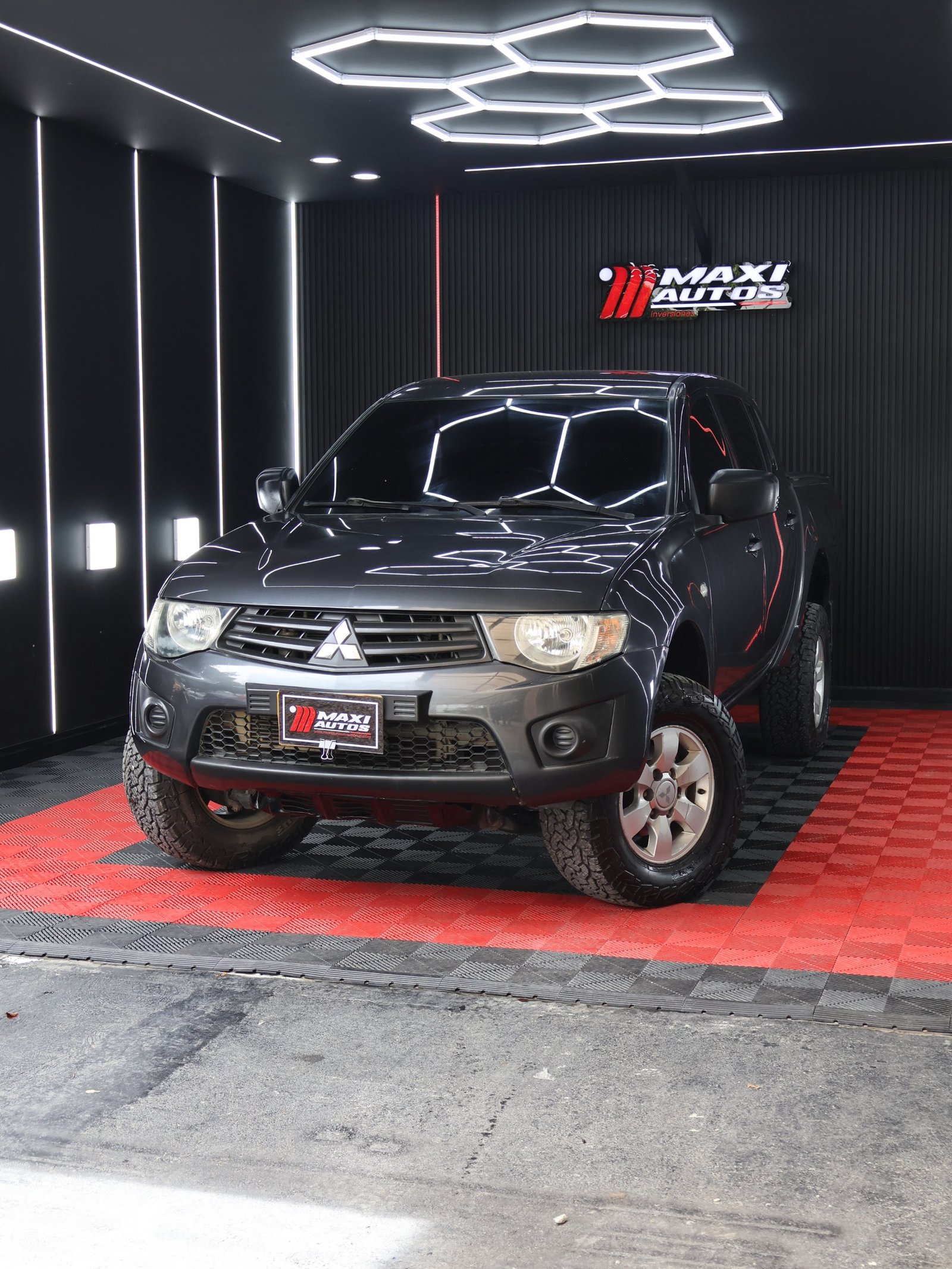 MITSUBISHI SPORTERO L200 MT 4X4 DIESEL