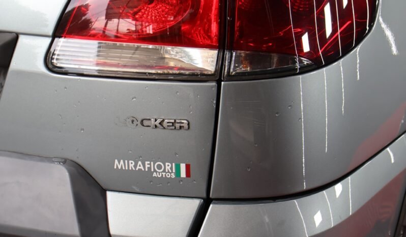 
								FIAT PALIO ADVENTURE 1.8 MT full									