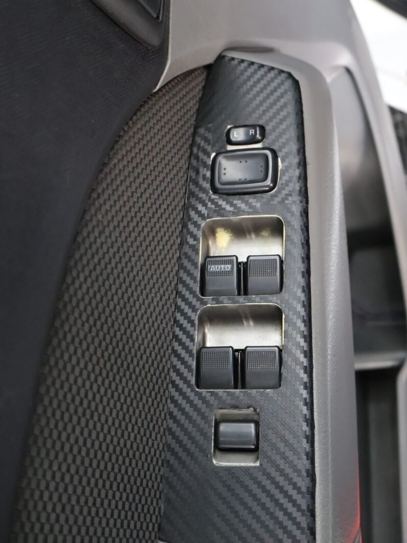 
								MAZDA BT50 2200 MT 4×2 GASOLINA full									