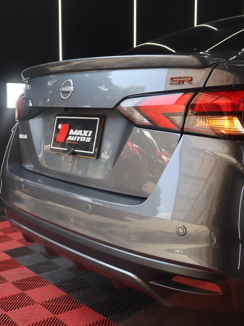 
								NISSAN VERSA  SR/BLACK 1.6 AT full									