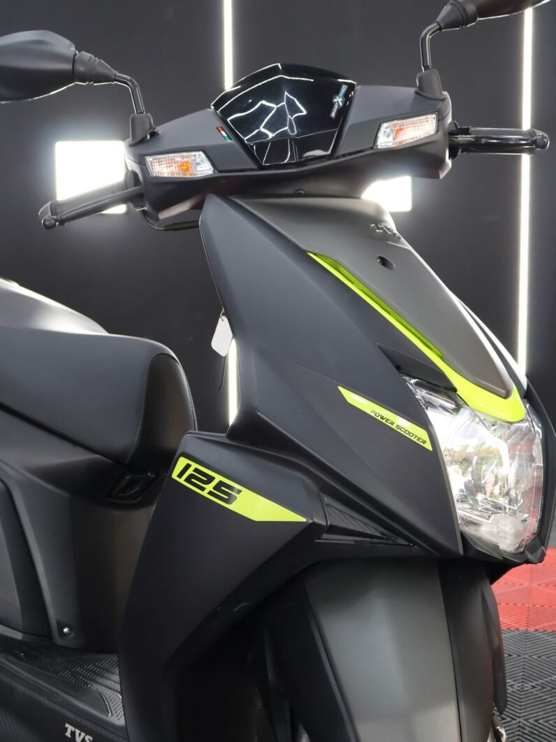 
								TVS NTORQ XCONNECT 124 full									