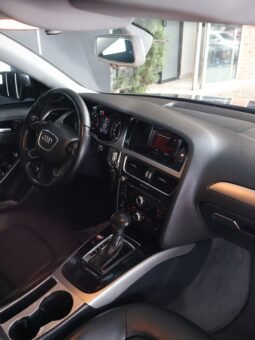 
										AUDI A4 LUXURY AUT 1.8 TURBO SED full									