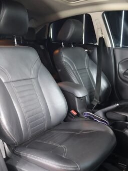 
										FORD FIESTA TITANIUM AT 1.6 full									