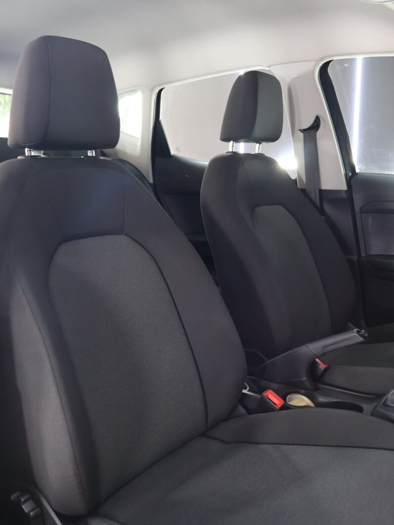 
								SEAT ARONA REFERENCE AUT 1.6 full									