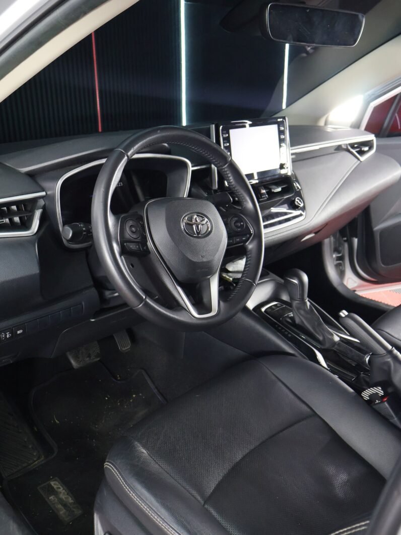 
								TOYOTA COROLLA  SEG AT HIBRIDO 1.8 AT full									