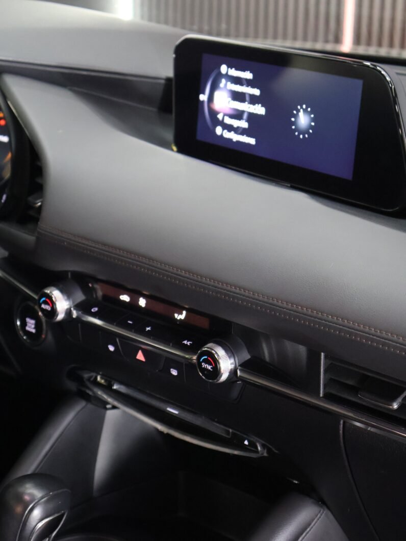 
								MAZDA 3 TOURING SD AT full									