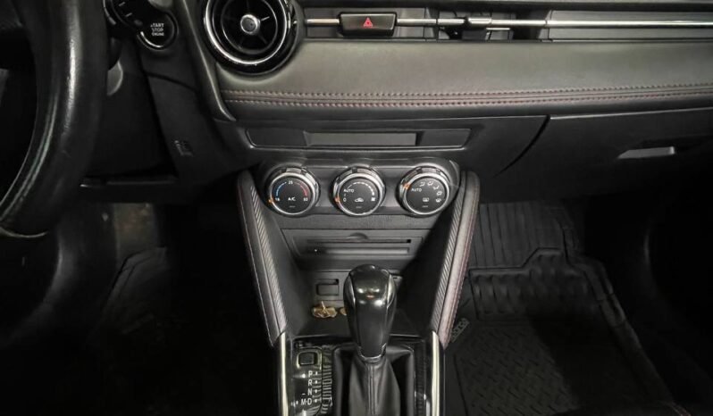 
								MAZDA 2 GRAND TOURING 1.5L AT full									