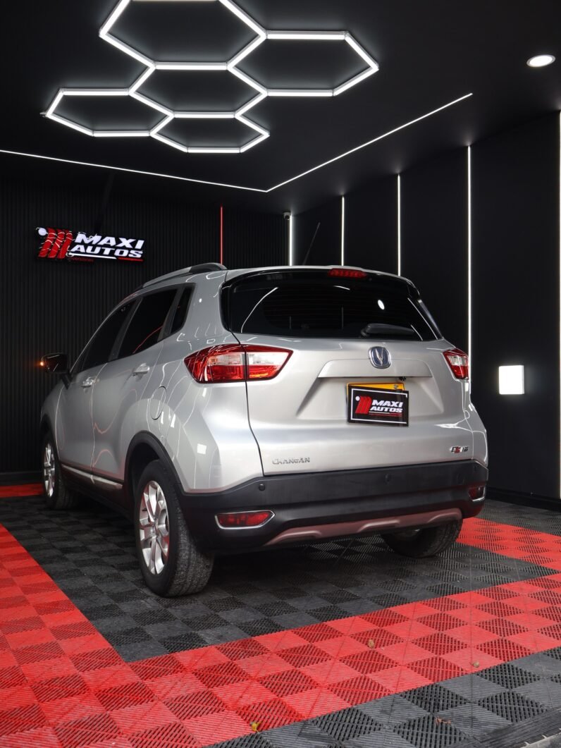 
								CHANGAN CS15 LUXURY MT 1.5 4X2 full									