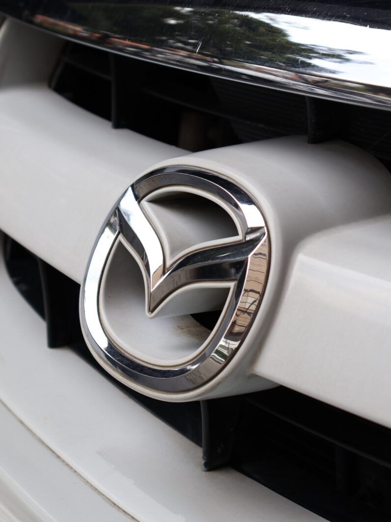 
								MAZDA BT50 2200 MT 4×2 GASOLINA full									