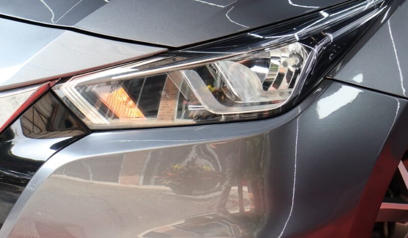 
								NISSAN NEW VERSA SENSE AT 1.6 full									