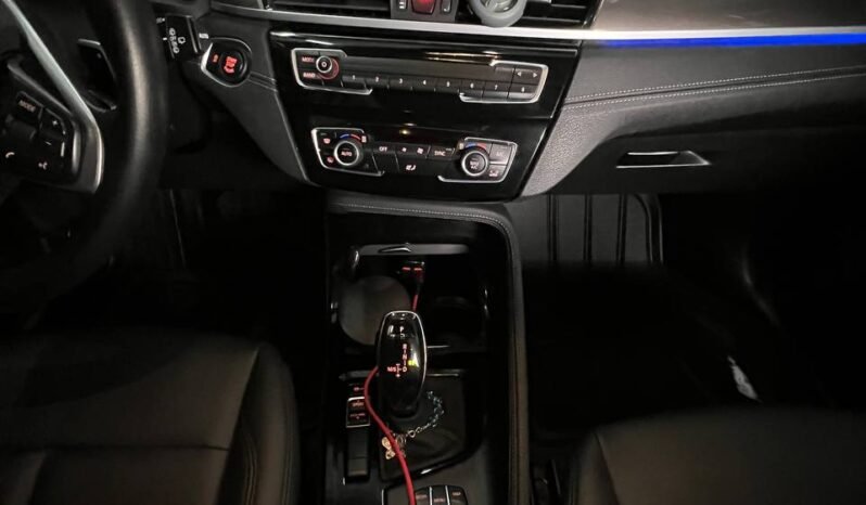 
								BMW  X1 SDRIVE 20I AT 2.0L full									