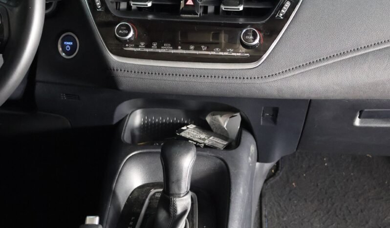 
								TOYOTA COROLLA  SEG AT HIBRIDO 1.8 AT full									