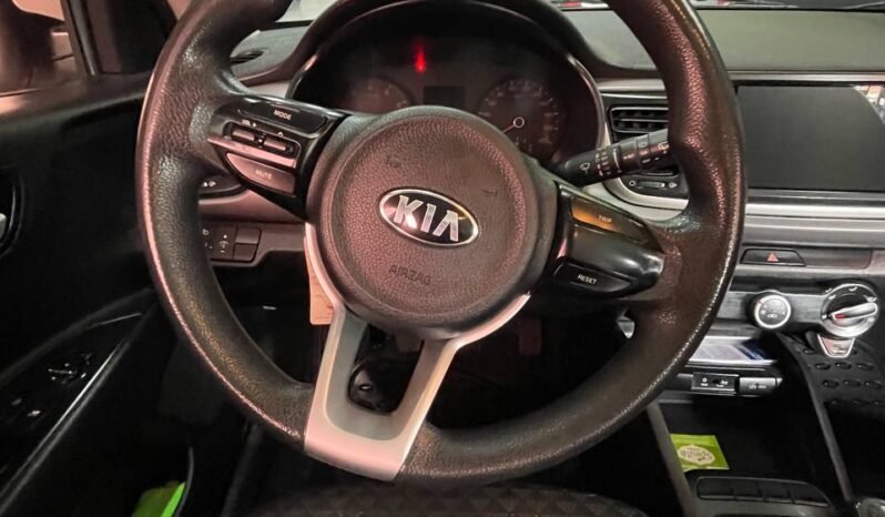 
								KIA RIO VIBRANT MT 1.4 full									