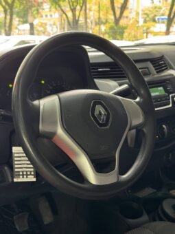 
										RENAULT ALASKAN ZEN 2.5 DIESEL MT 4X4 full									