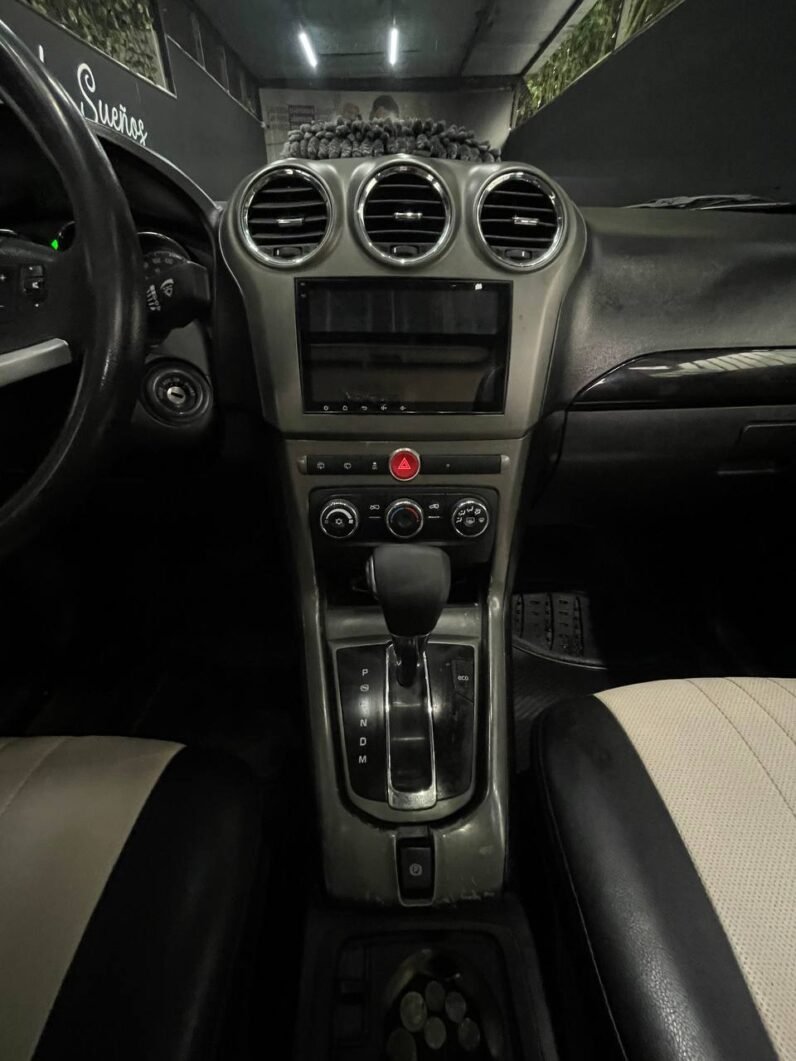 
								CHEVROLET CAPTIVA SPORT AT full									