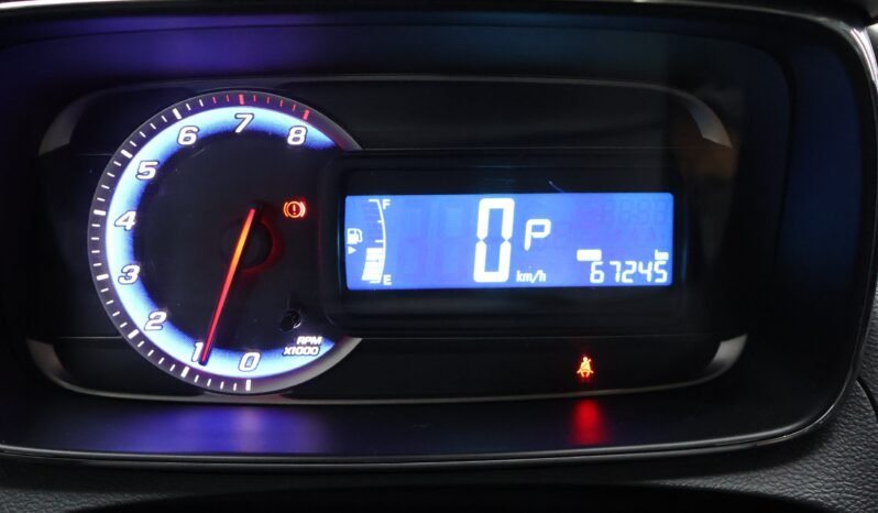 
								CHEVROLET TRACKER LS AT 1.8 4X2 full									