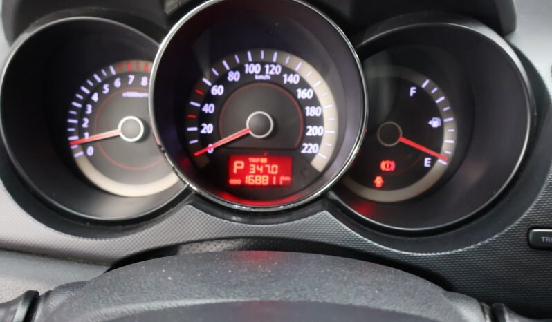 
								KIA CERATO FORTE 1.6L AT full									