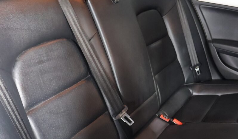 
								AUDI A4 LUXURY AUT 1.8 TURBO SED full									