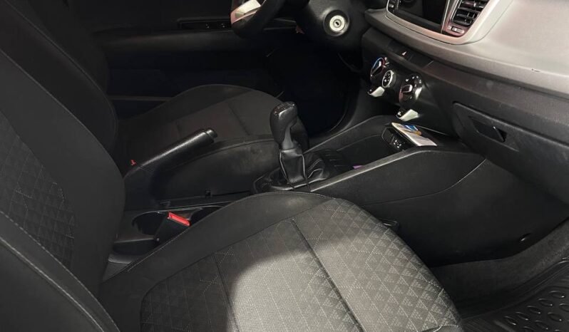 
								KIA RIO VIBRANT MT 1.4 full									