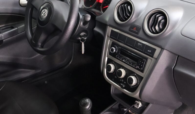 
								VOLKSWAGEN  GOL VOYAGE 1.6 MT full									