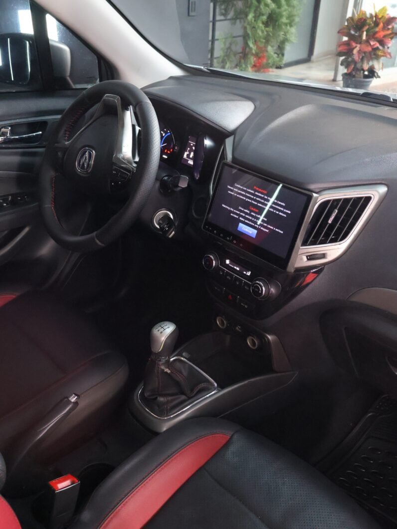 
								CHANGAN CS15 LUXURY MT 1.5 4X2 full									