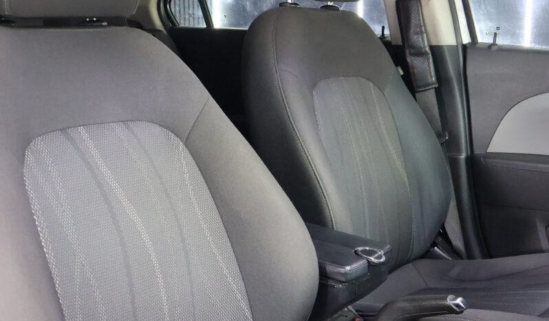 
								CHEVROLET SONIC LT 1.6  AT SEDAN full									