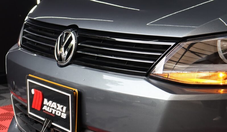 
								VOLKSWAGEN NEW JETTA CONFORTLINE 2.5L AT full									