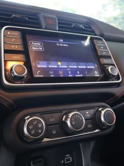 
										NISSAN VERSA  SR/BLACK 1.6 AT full									