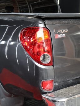 
										MITSUBISHI SPORTERO L200 MT 4X4 DIESEL full									