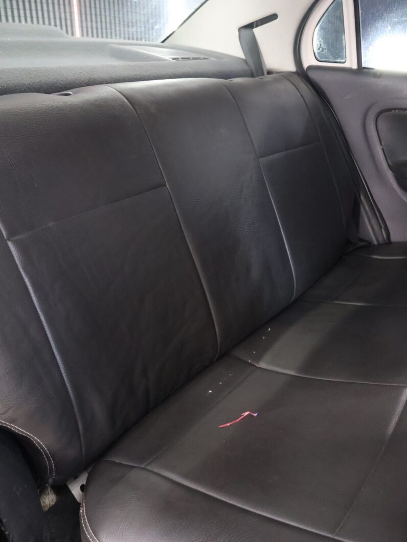 
								VOLKSWAGEN  GOL VOYAGE 1.6 MT full									