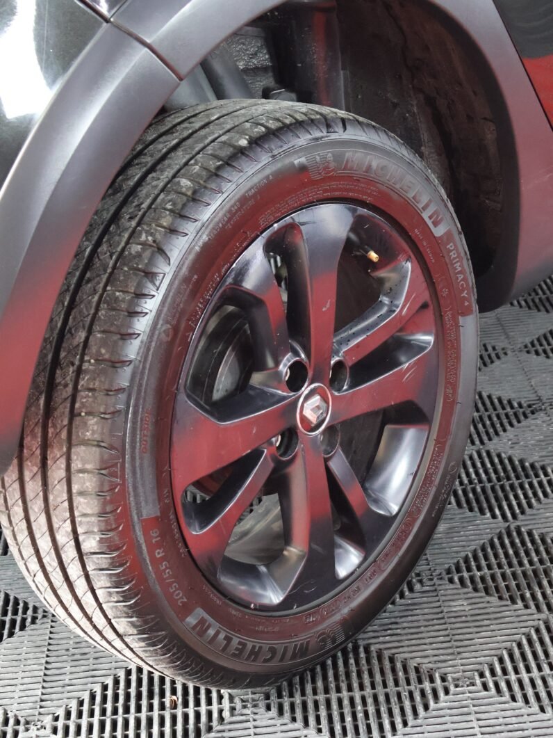 
								RENAULT STEPWAY DYNAMIQUE AT 1.6 full									