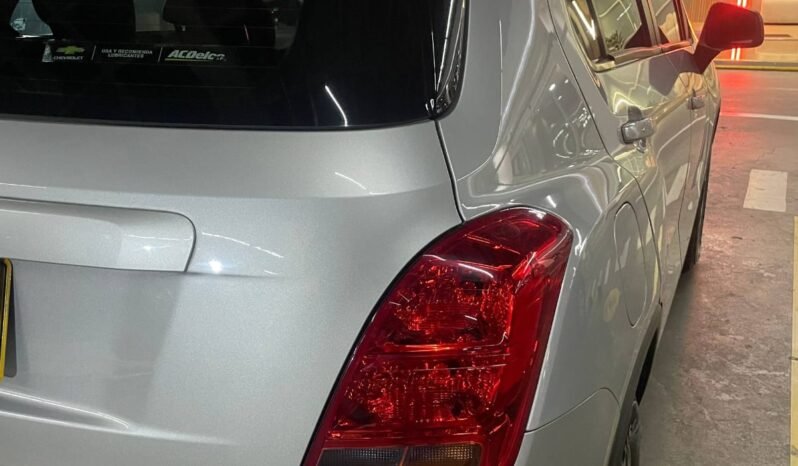 
								CHEVROLET TRACKER LS AT 1.8 4X2 full									