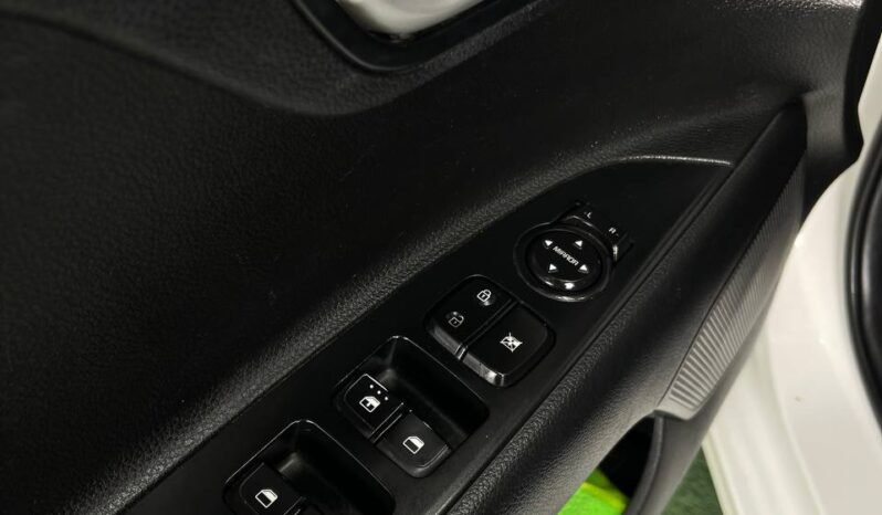 
								KIA RIO VIBRANT MT 1.4 full									