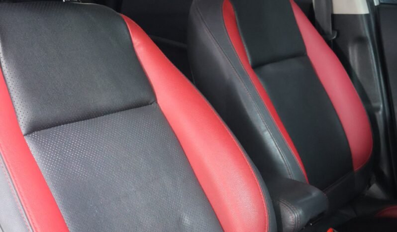 
								CHANGAN CS15 LUXURY MT 1.5 4X2 full									