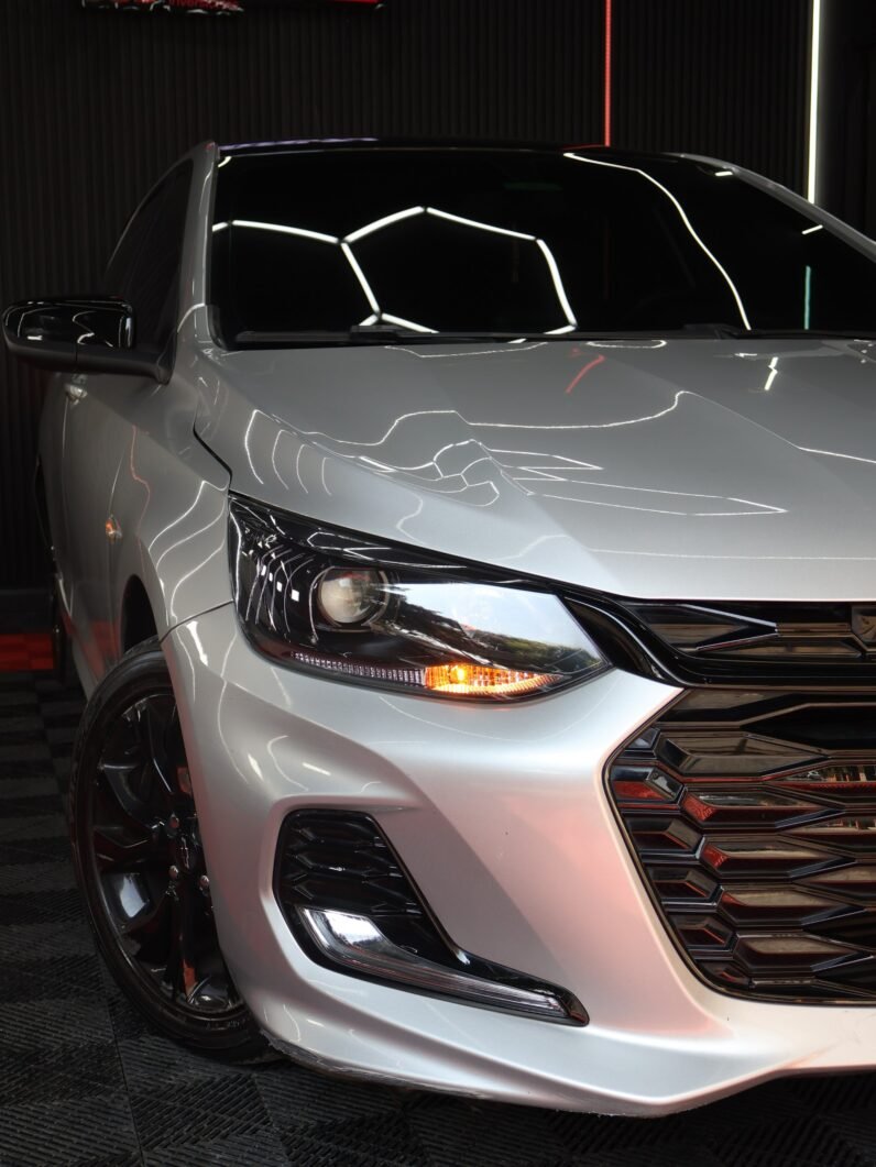 
								CHEVROLET ONIX RS MT HB full									