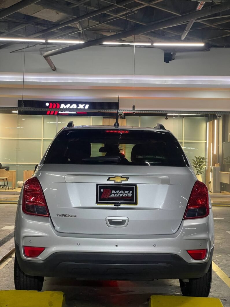 
								CHEVROLET TRACKER LS AT 1.8 4X2 full									