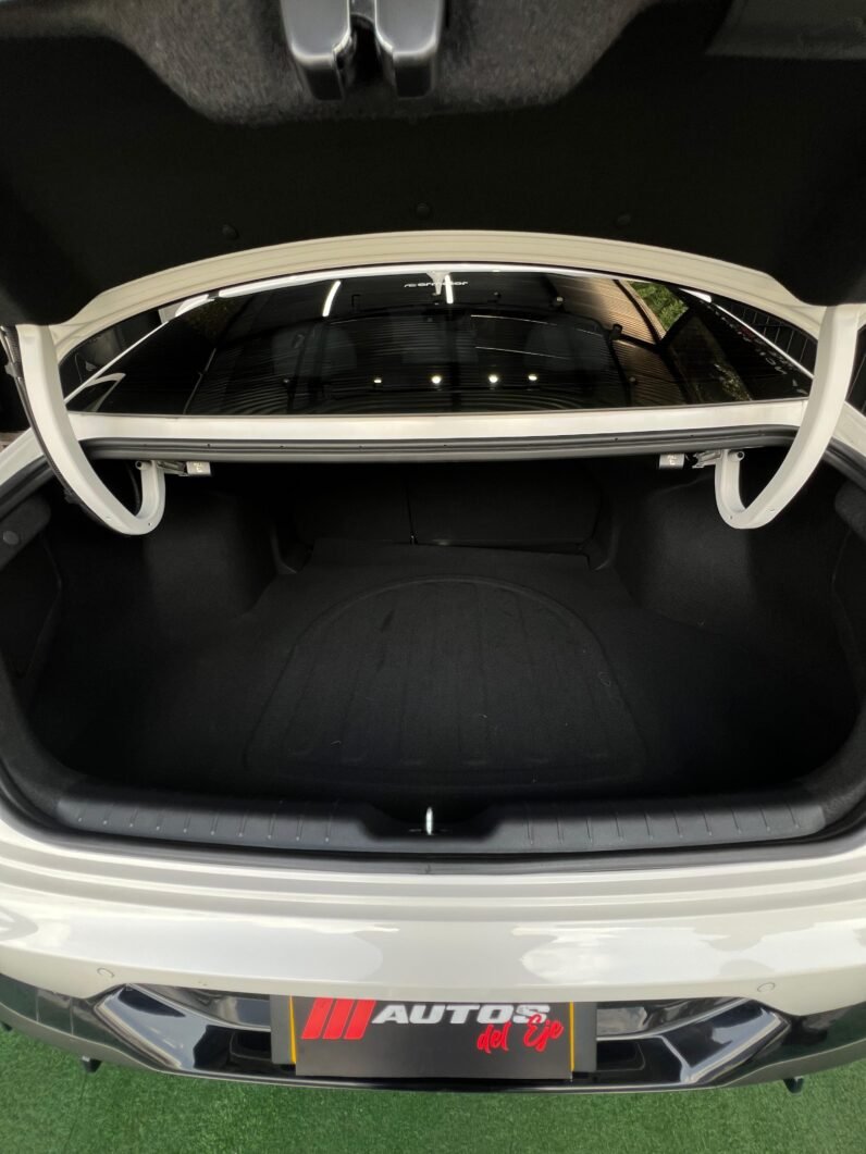 
								KIA K4 GT LINE AT 2.0 full									